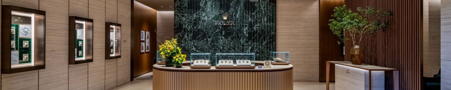 homepage store locator banner